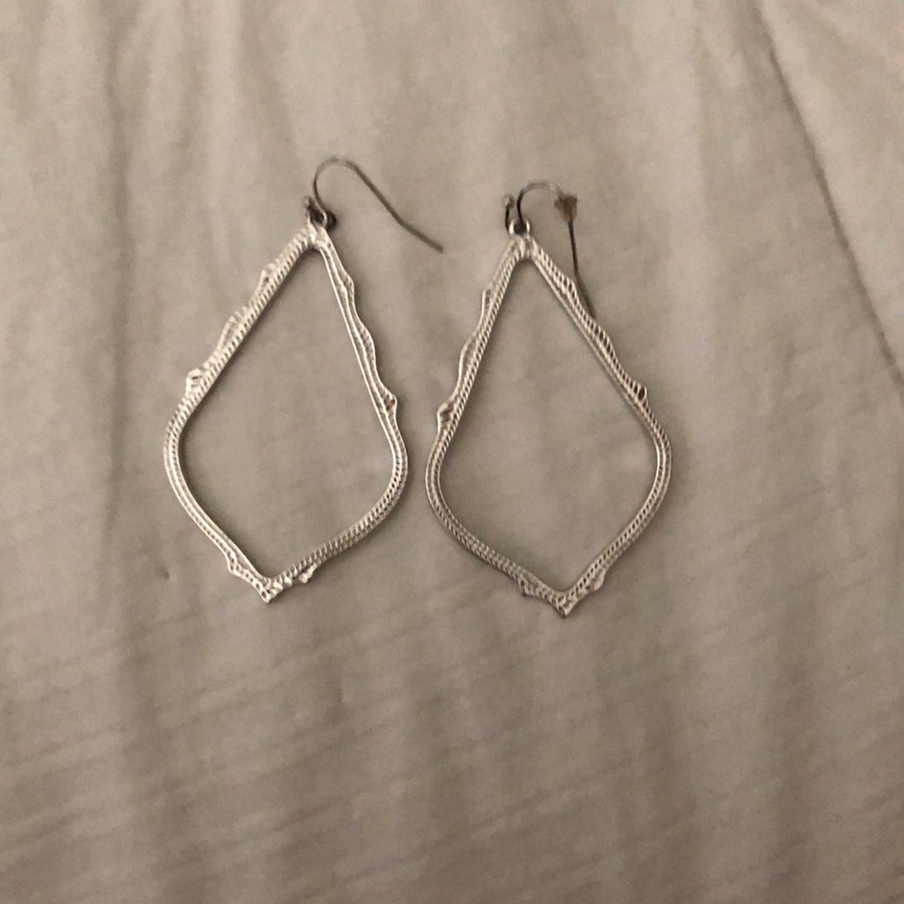 Kendra Scott Earrings.